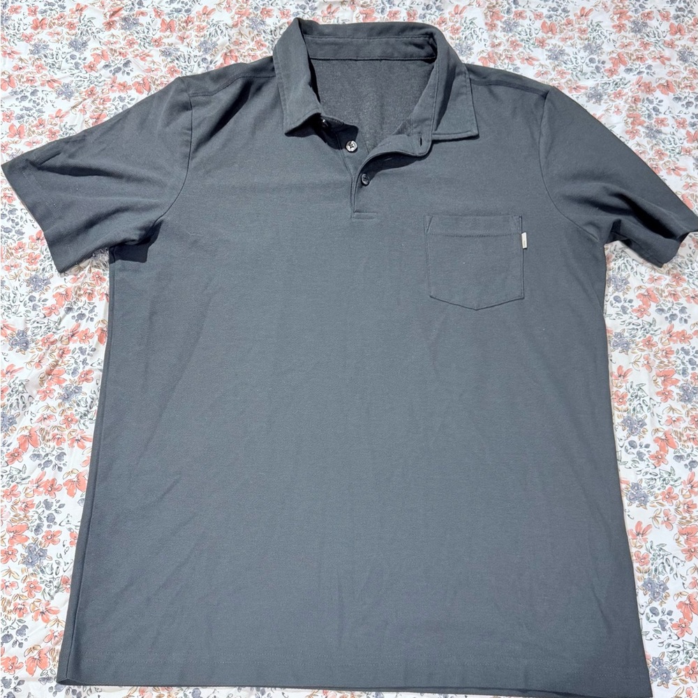 Vuori Ace Polo Men’s Blue Grayish (no size tag but measures as medium)